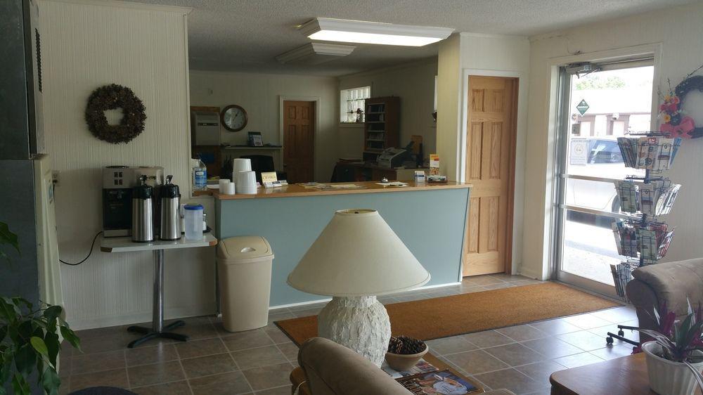 Norwich Baker'S Motel מראה חיצוני תמונה